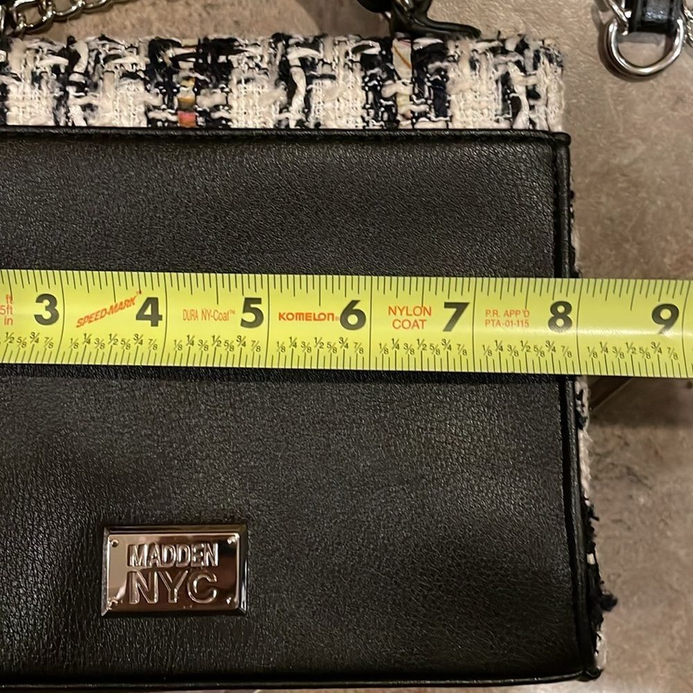 Madden NYC Black Plaid Boucle Boxy Top Handle Bag with Crossbody Strap - Picture 11 of 12